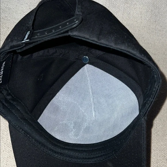 Erewhon Black Cap Snap Back Sold Out Felt Appliqué - Picture 6 of 6